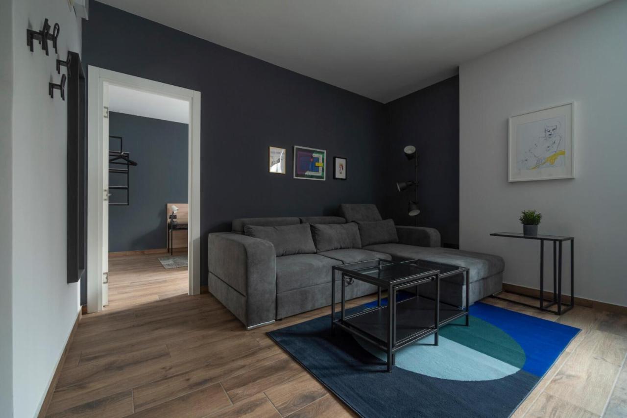 Hostgost Selected Suites - Botanical Garden Belgrado Esterno foto