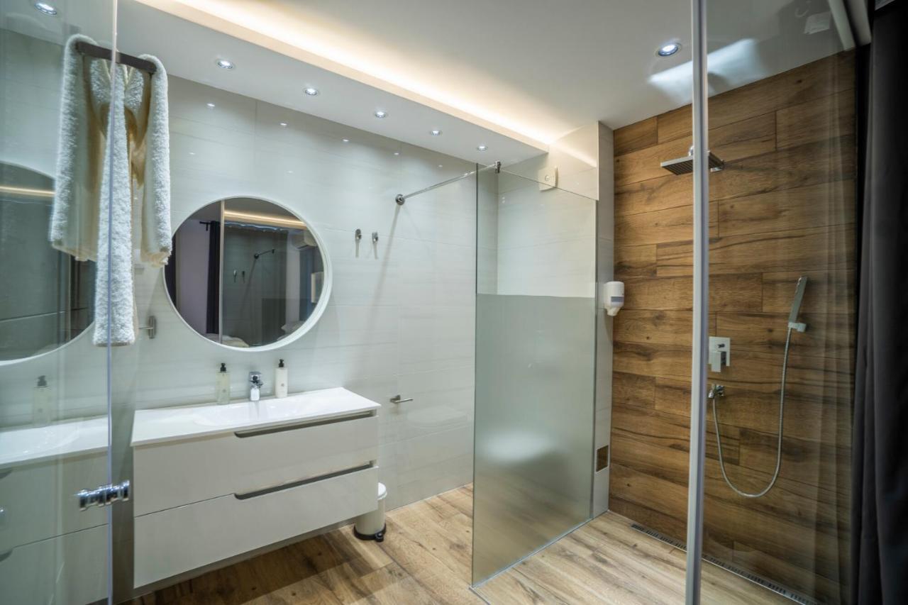 Hostgost Selected Suites - Botanical Garden Belgrado Esterno foto